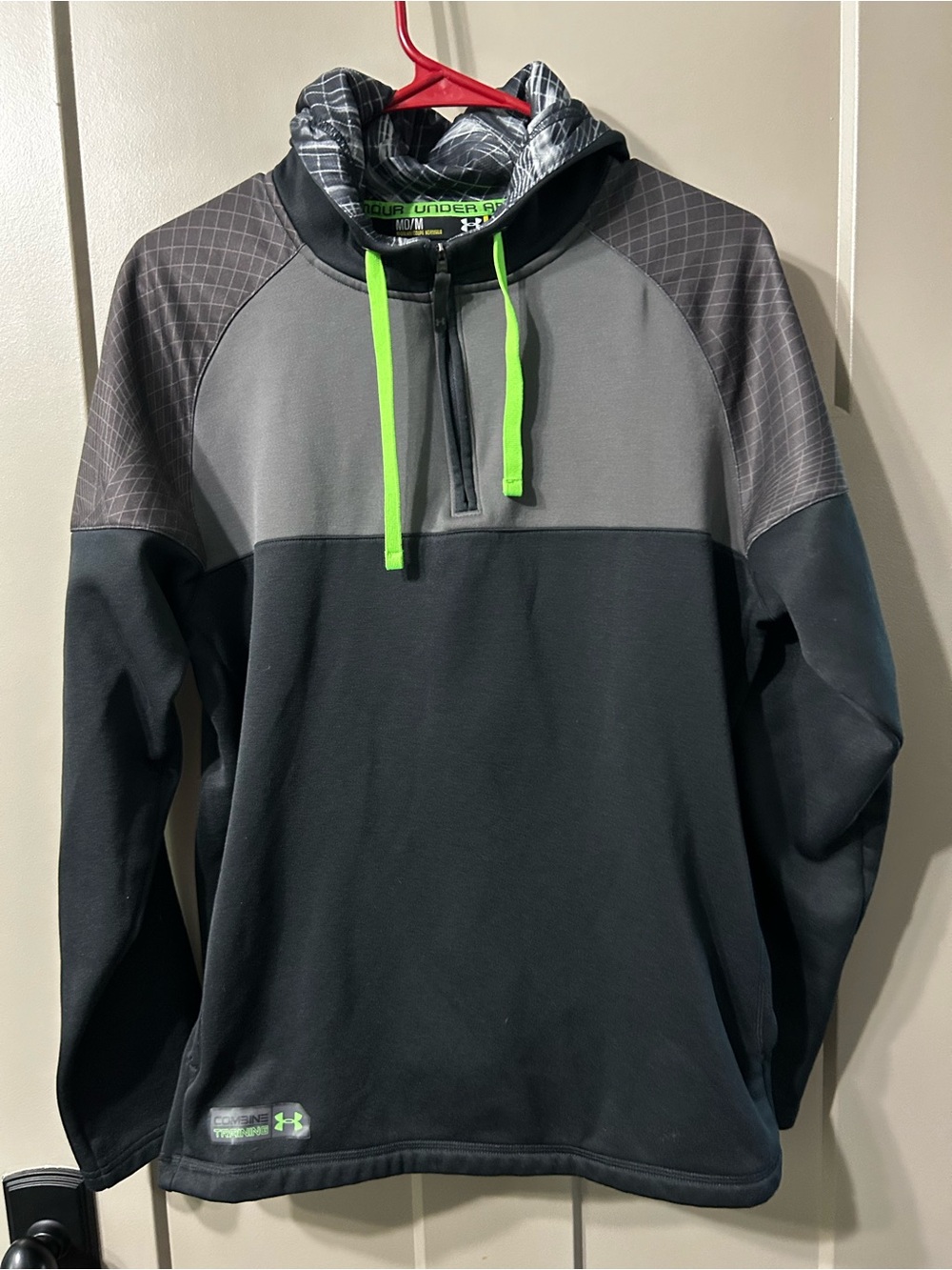 Under Armour Men’s Black & Gray Pullover Jacket with Neon Green Drawcords